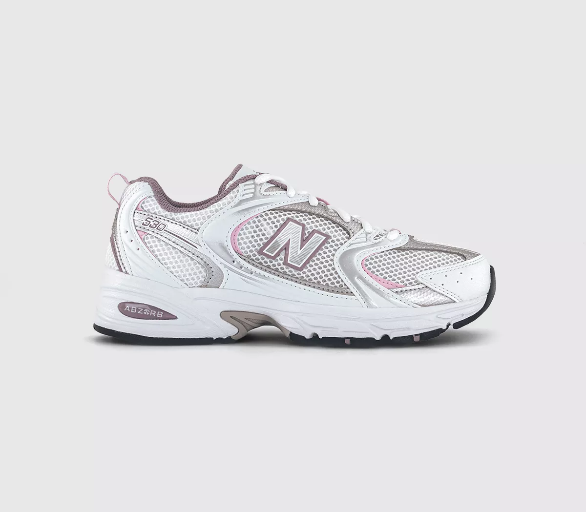 New Balance 530 In White And Pink