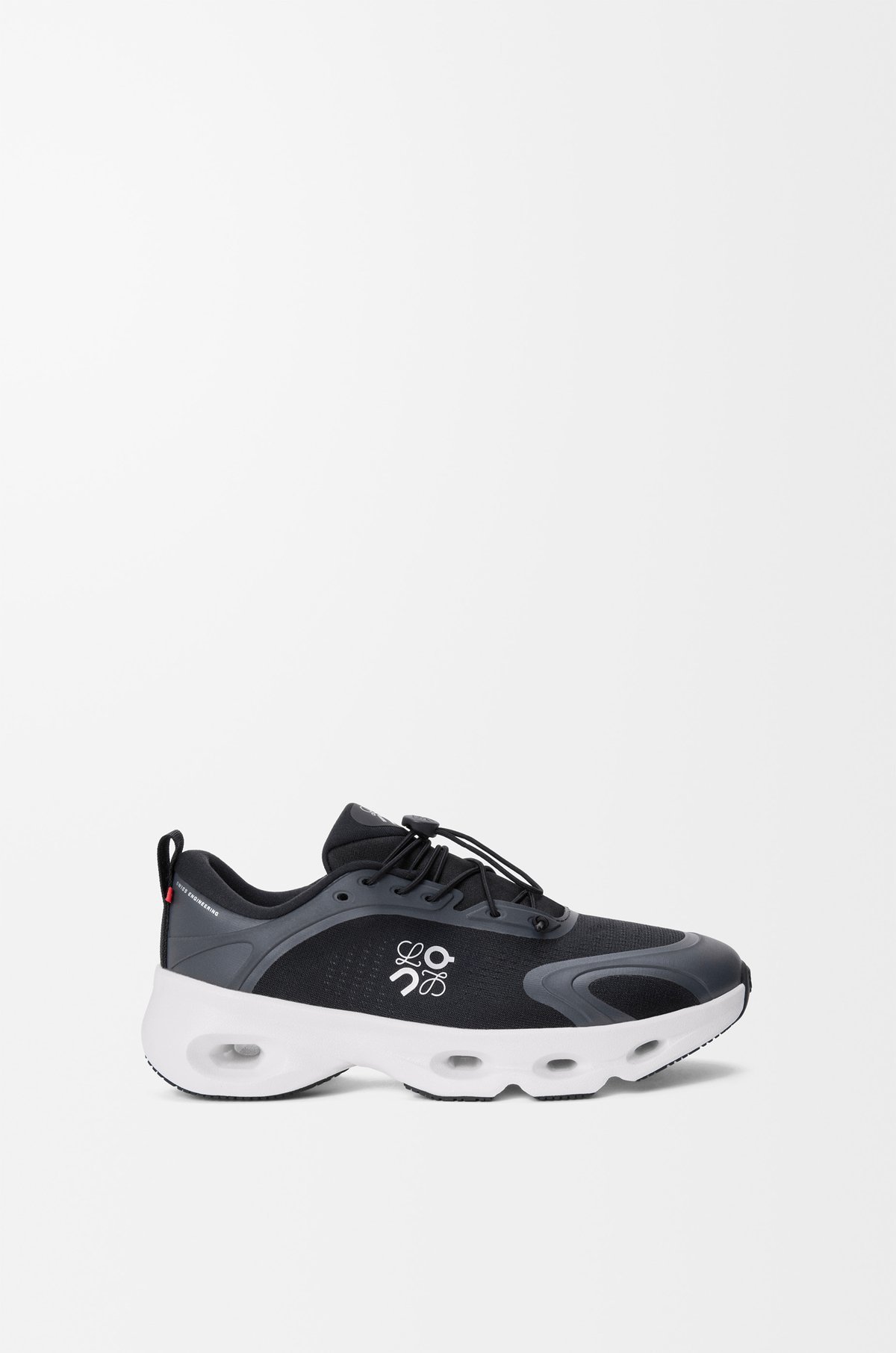 On Running Cloudsolo LOEWE Black White
