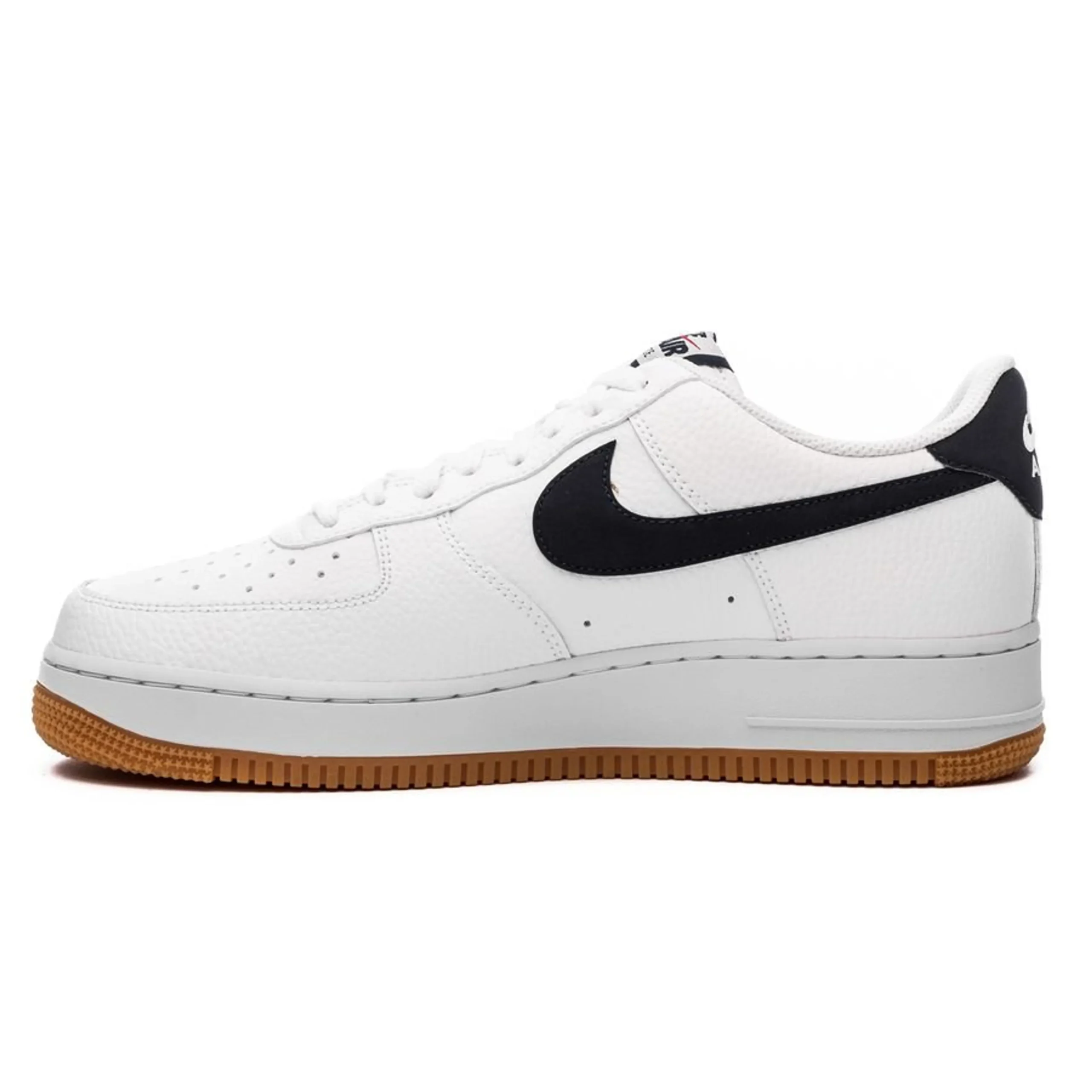Nike Air Force 1 '07 Low-Top Sneakers In White And Black