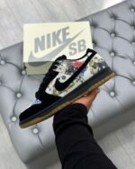 Nike SB Dunk Low x Supreme Rammellzee - Image 2