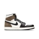 Air Jordan 1 Retro High Dark Mocha - Image 3