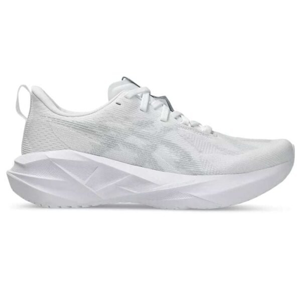 Asics Novablast 5 White & Piedmont Grey