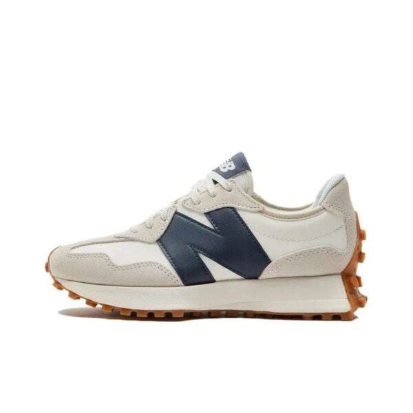 New Balance 327 Moonbeam Outerspace