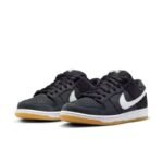 Nike SB Dunk Low Pro Black Gum - Image 3