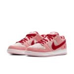 Nike SB Dunk Low x Strange Love - Image 3