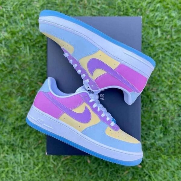 Nike Air Force 1 ’07 LX UV  Color Changing