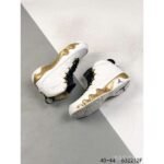 Nike Air Jordan 9 Statue - Image 3