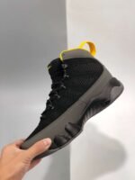 Nike Air Jordan 9 University Gold - Image 2