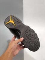 Nike Air Jordan 9 University Gold - Image 6