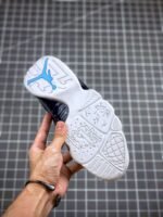Nike Air Jordan 9 University Blue - Image 8