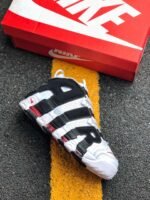 Nike Air More Uptempo Scottie Pippen - Image 2