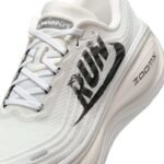Nike Vomero Plus Run Pack - Image 5